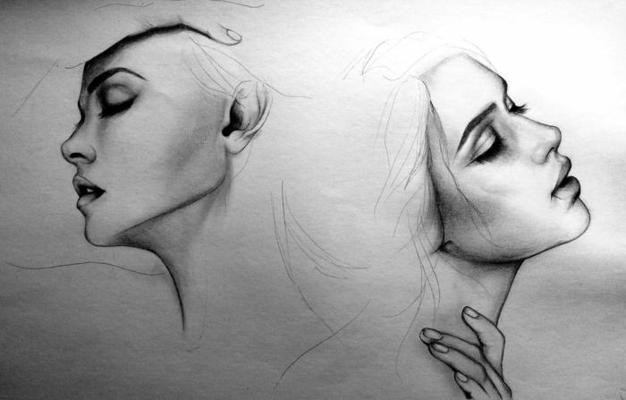 ritningar-med-penna-två-intressant-women-faces