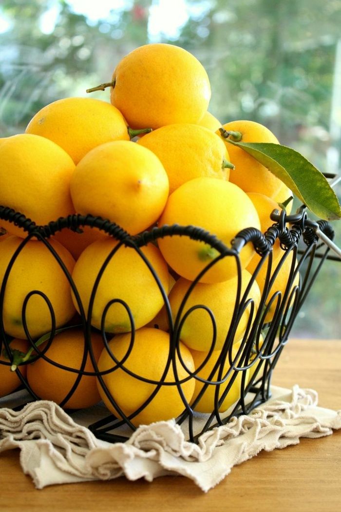 citrón-deco atraktívne-vyzerať-on-the-tabuľky-kladené-dekoartikel