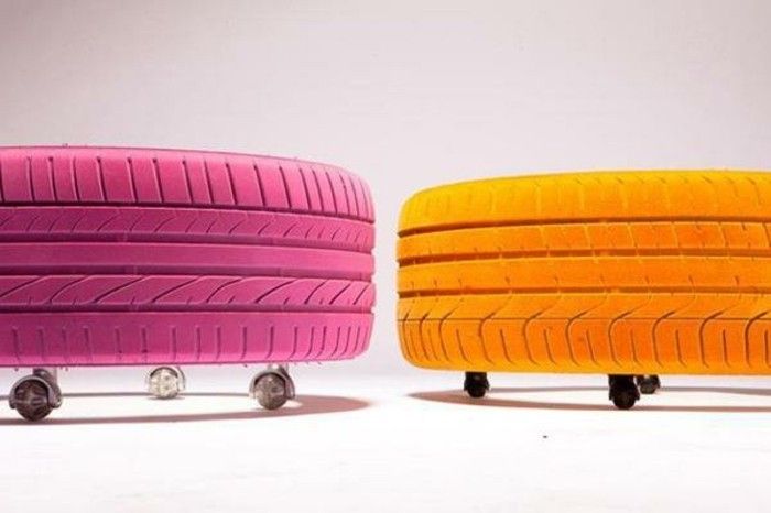 İki Muhteşem kullanılan lastik geri dönüşüm renkli renkli-tabure